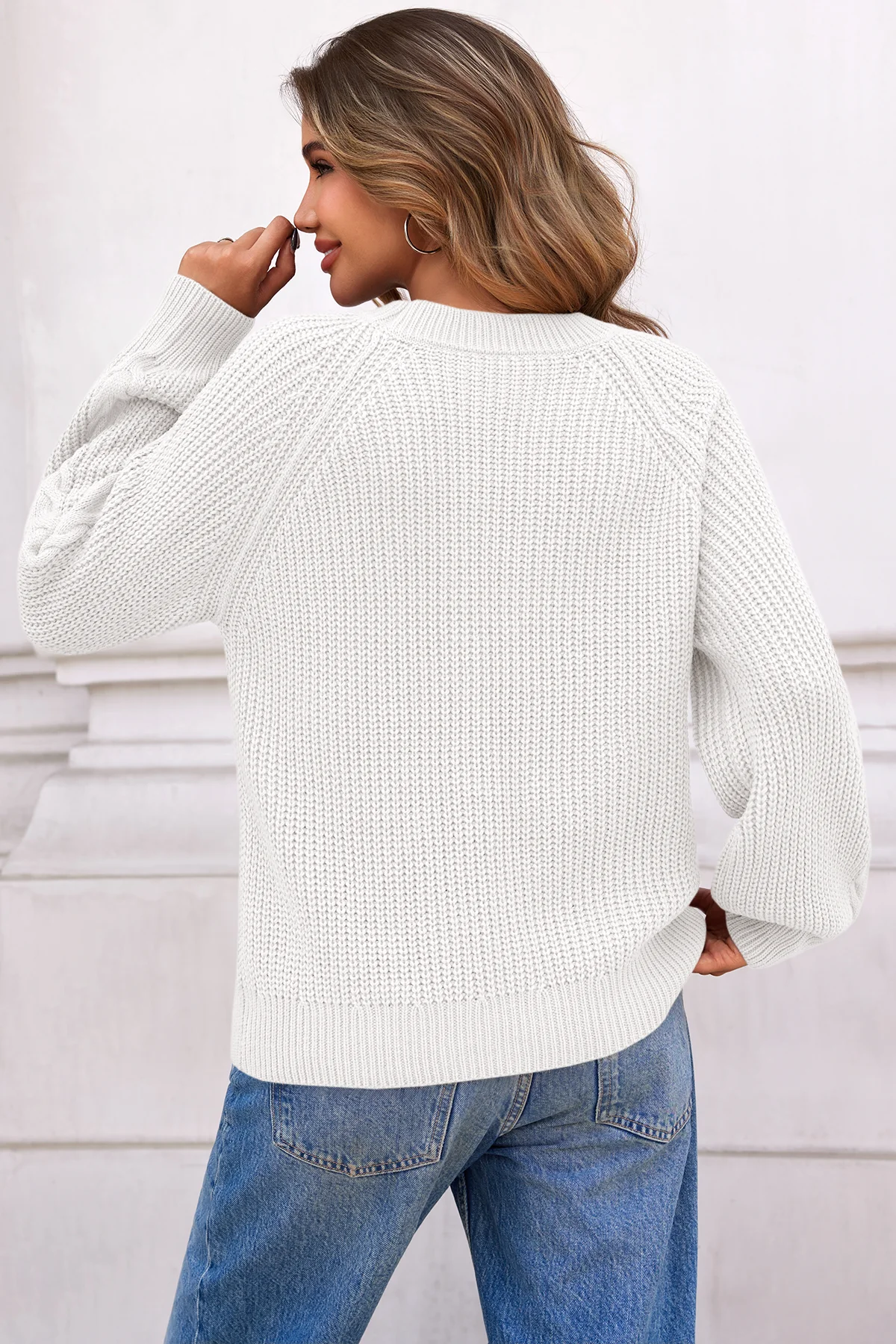 Cicy Bell Womens White Cable Sweaters