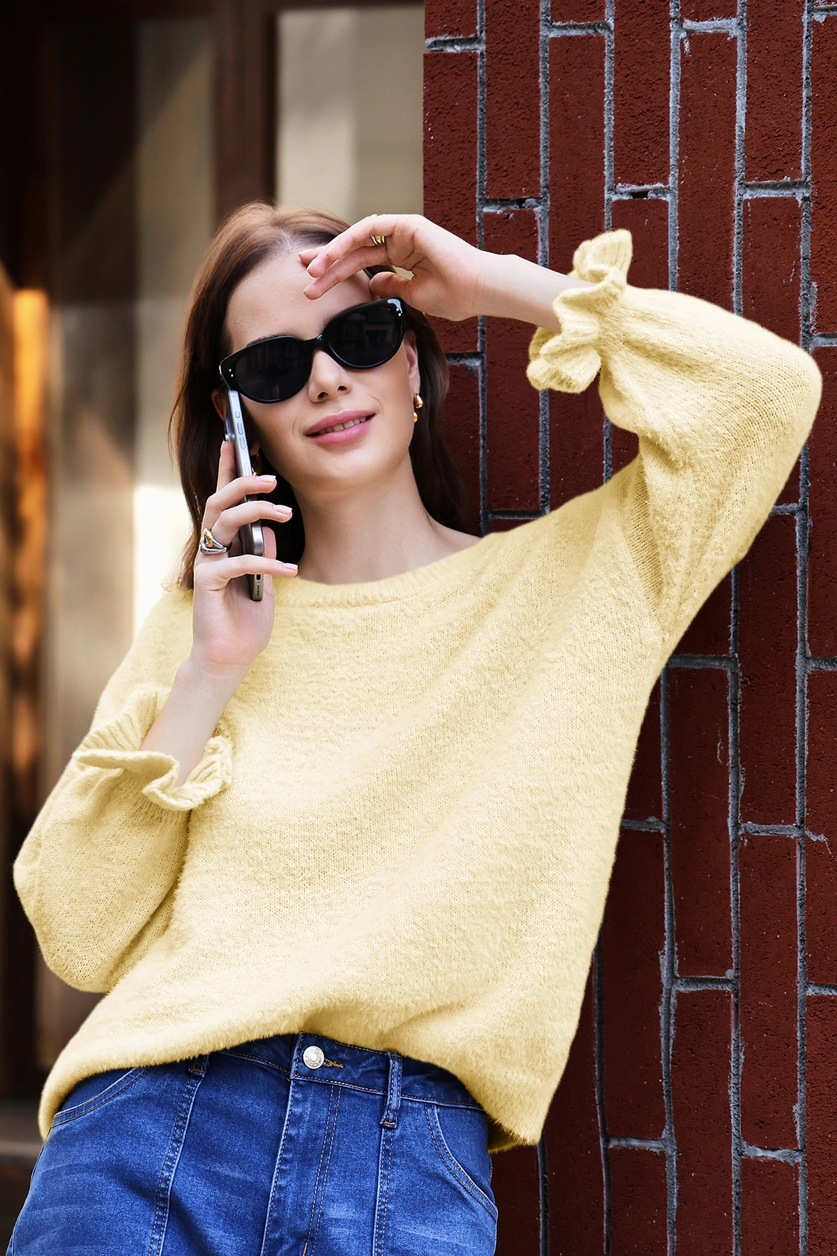 Cicy Bell Womens Yellow Ruffle Sweaters