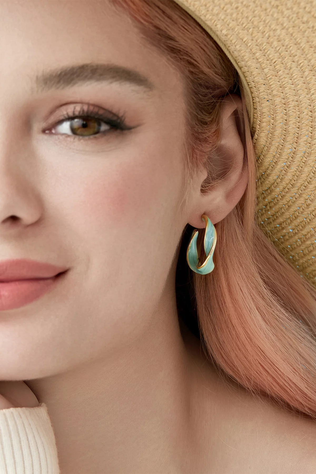 Cicy Bell Womens Gold Twisted Hoop Earrings