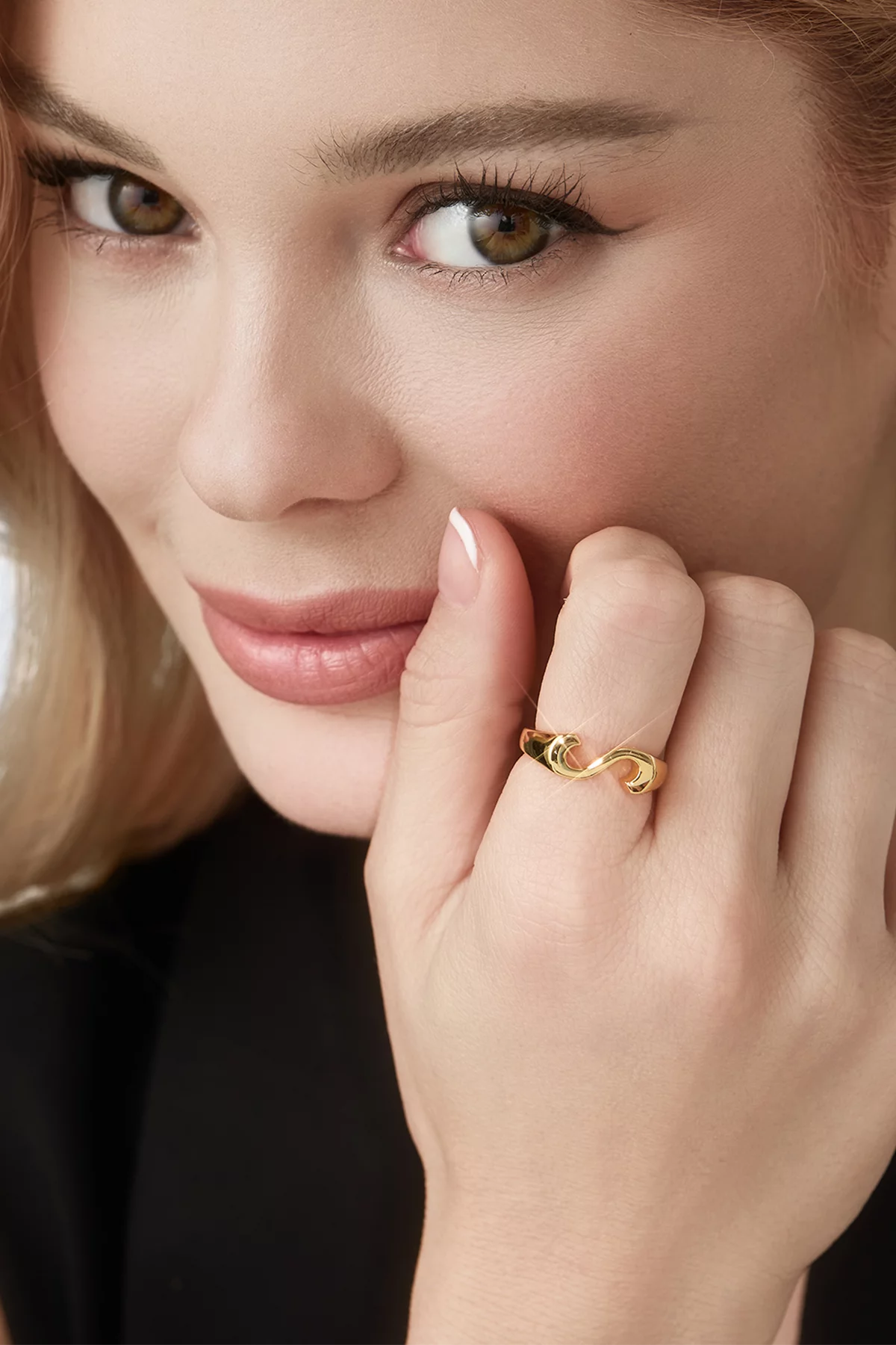 Cicy Bell Womens Gold Initial Letter S Rings