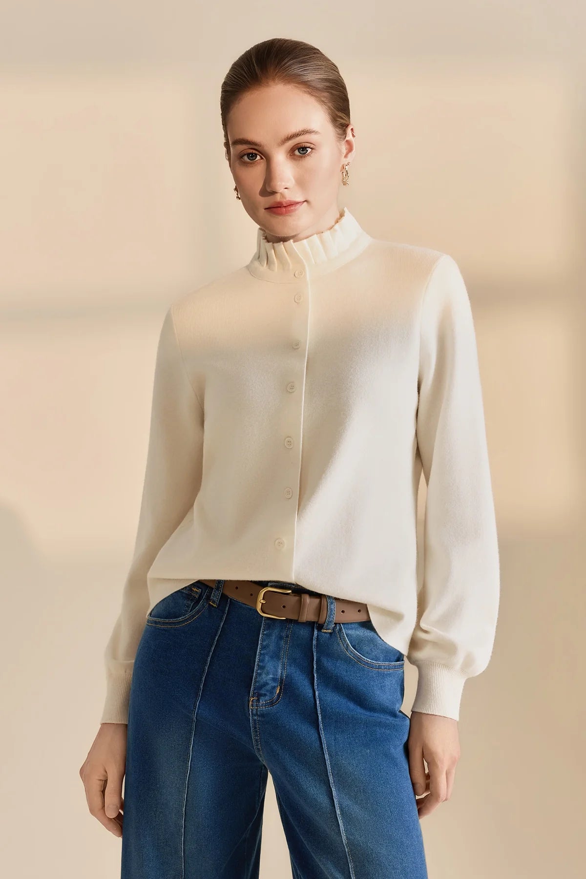 How to Style a Beige Cardigan for Work: 6 Polished Outfit Ideas