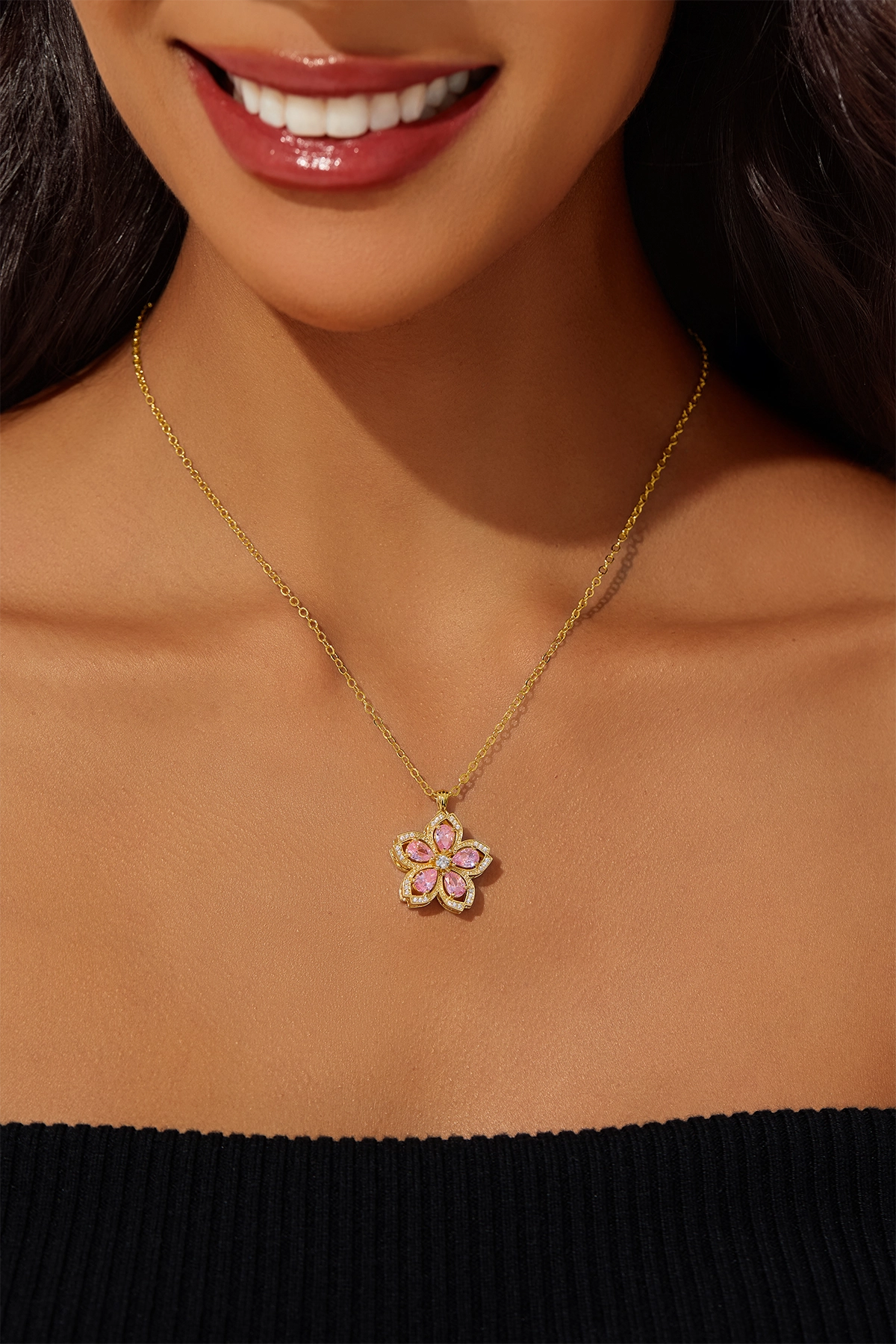 Womens Gold Flower Fidget Necklace 1