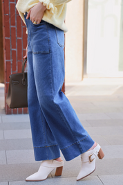 Cicy Bell Womens Blue Wide Leg Jeans