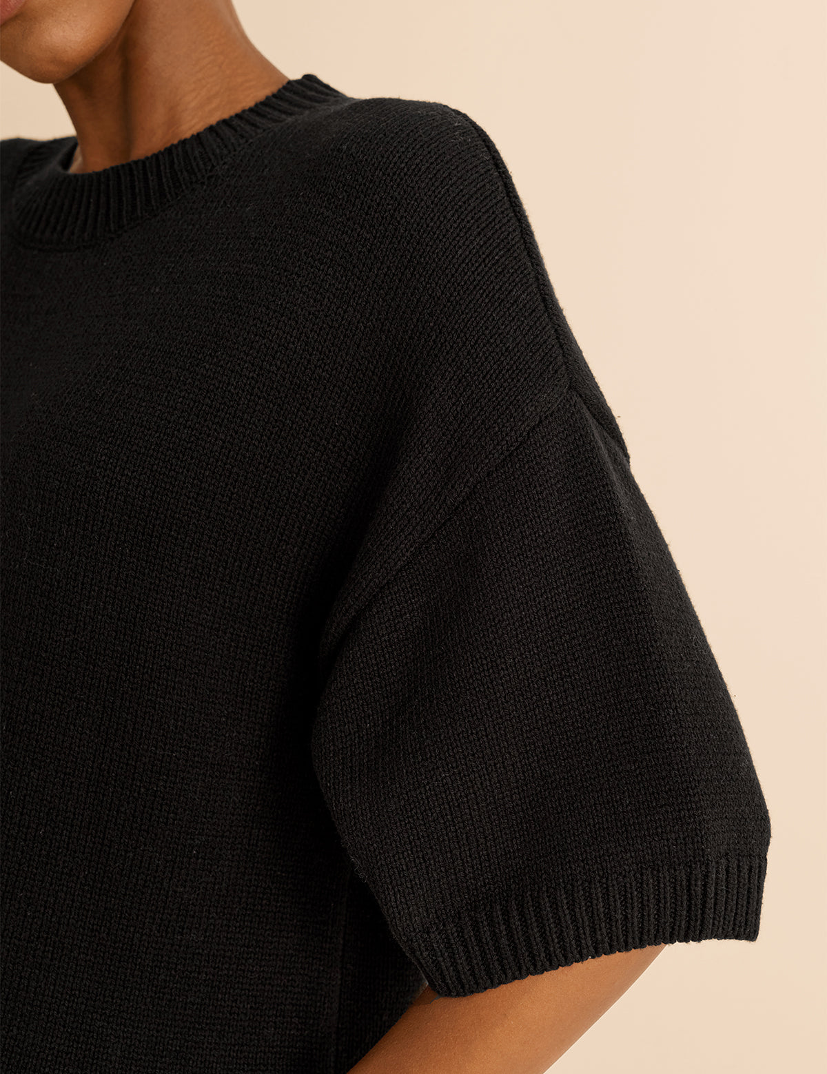 CICYBELL-Woman-Black-Sweaters-NX2597_3_a49a620b-c4f9-4132-a34c-8c3c739c9178.webp