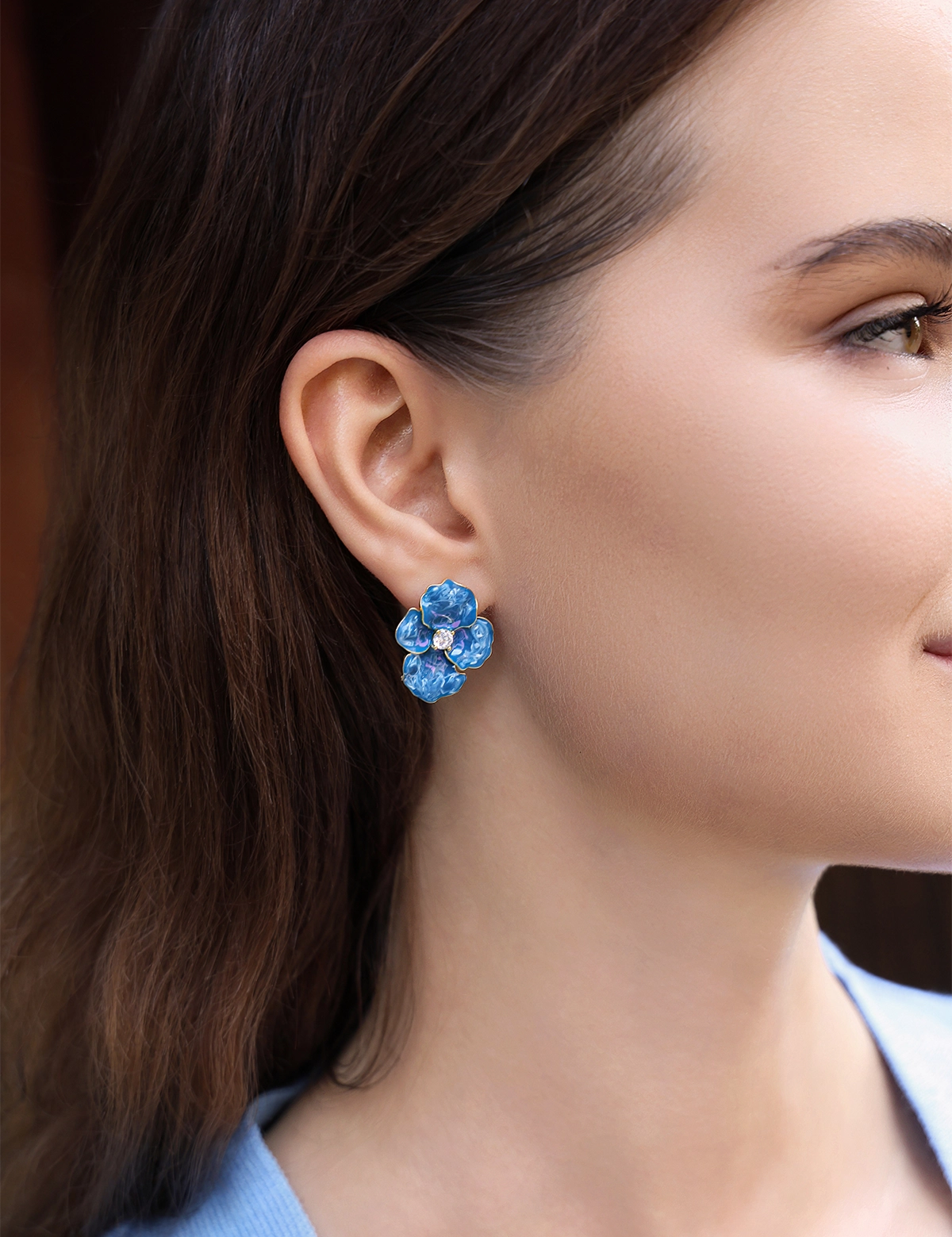 Womens Gold Flower Earrings 1