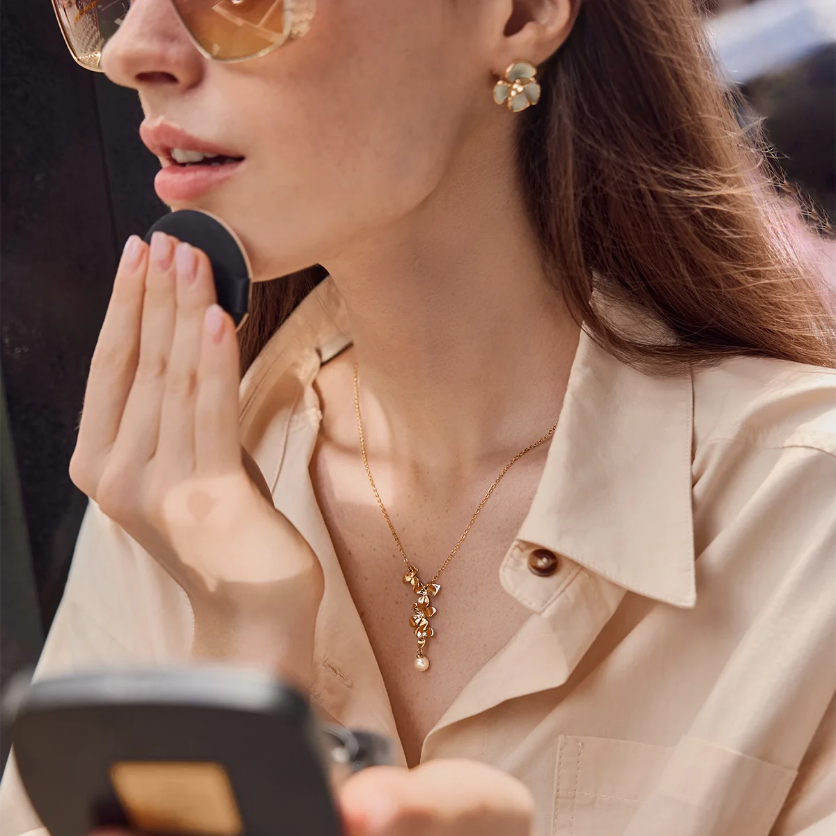 Cicy Bell Womens Floral Pendant Necklace