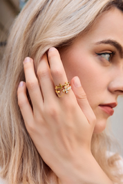 Womens Gold Double Cross Rings 1