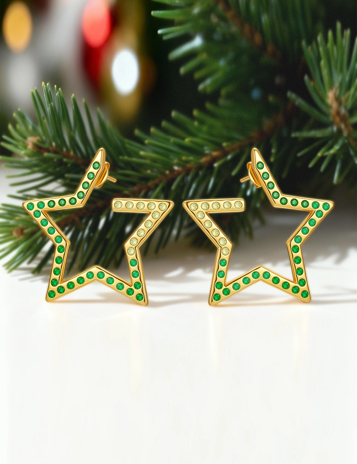 Women Green Hollow Star Earring 1