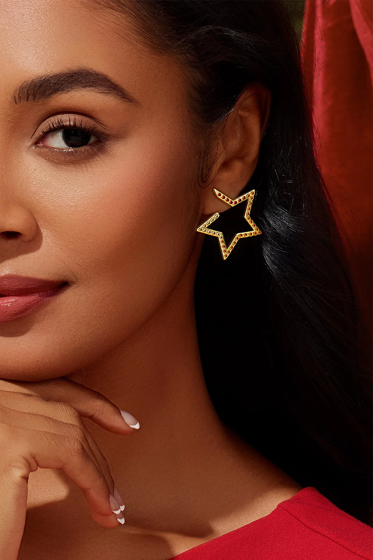 Women Red Hollow Star Earring 3