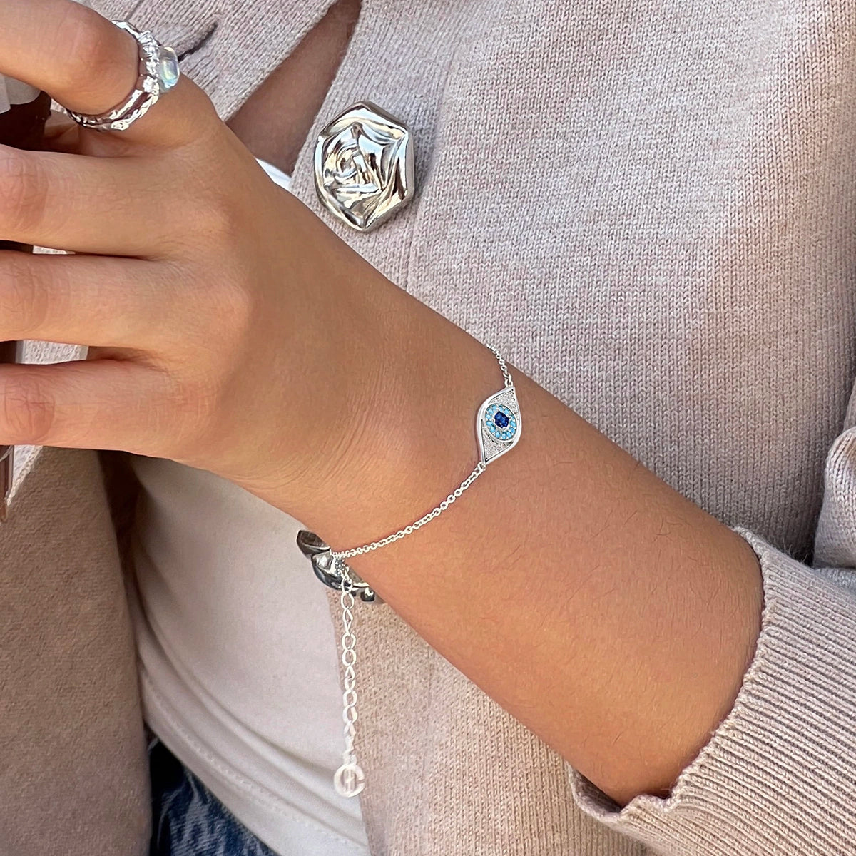 Womens Silver Evil Eye Link Bracelets 1