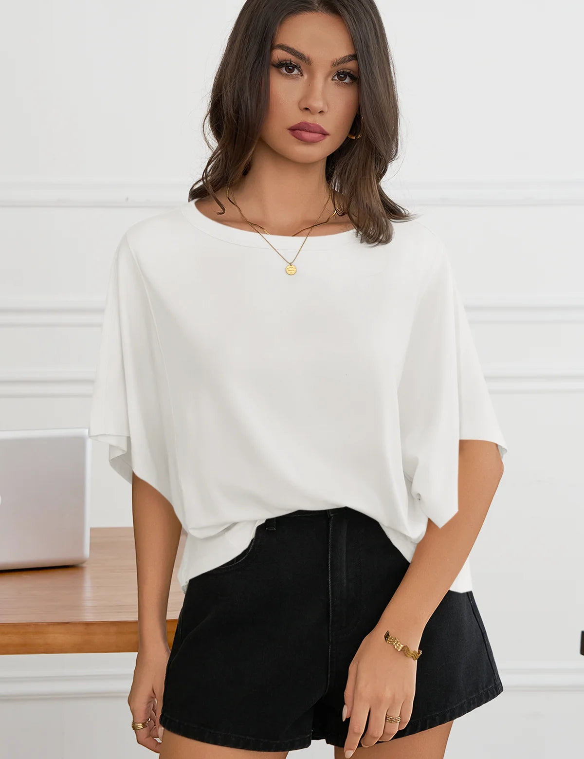 Womens White Oversized T Shirts 3