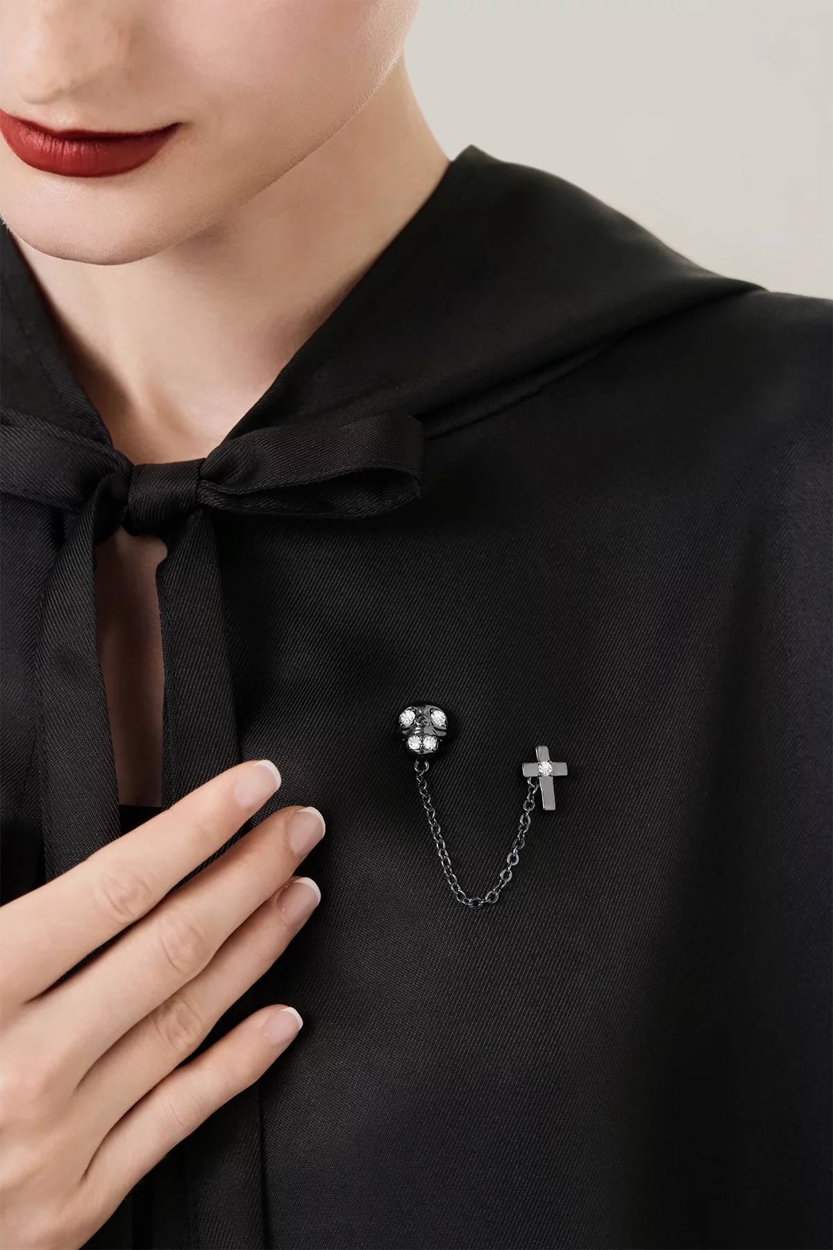 Womens  Black Hanging Chains | CicyBell