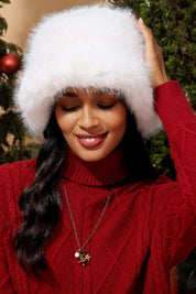 Cicy Bell’s Christmas necklace3