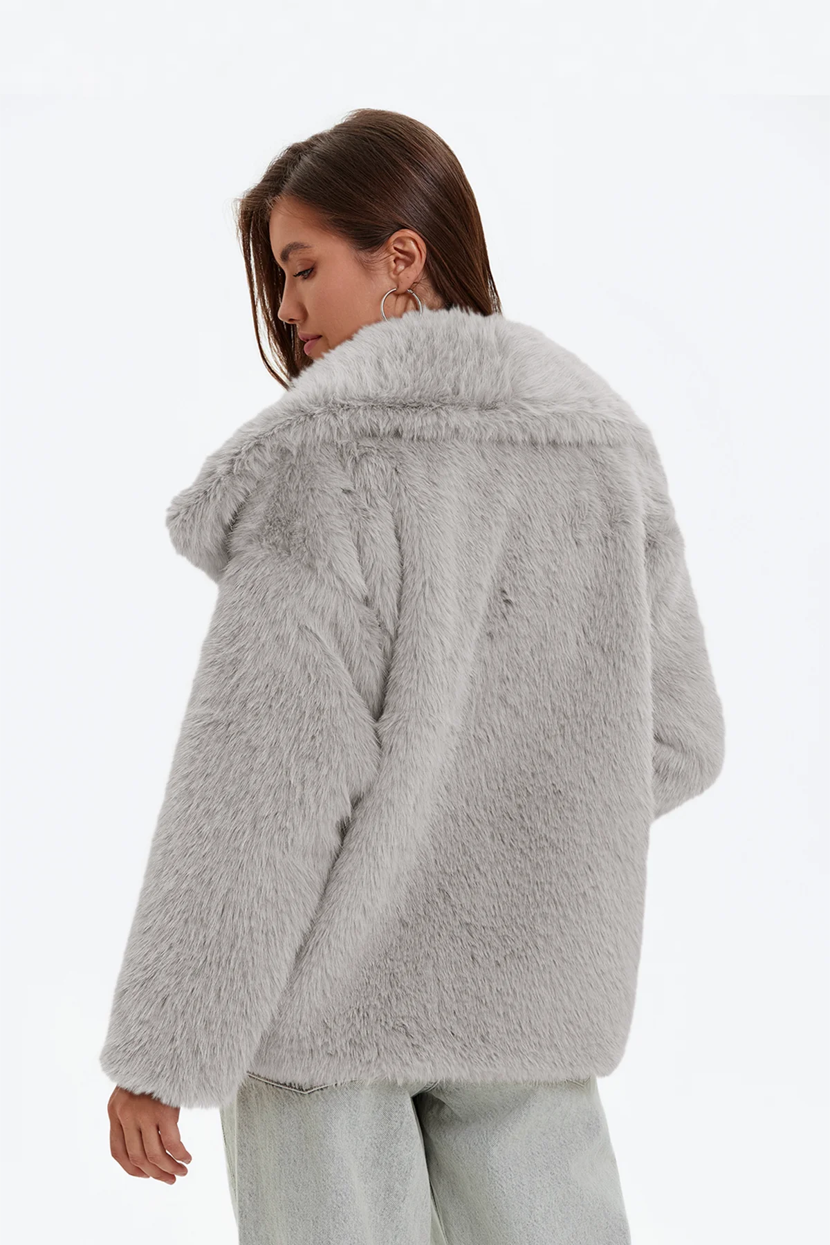  Women's Faux Fur Coat 3
