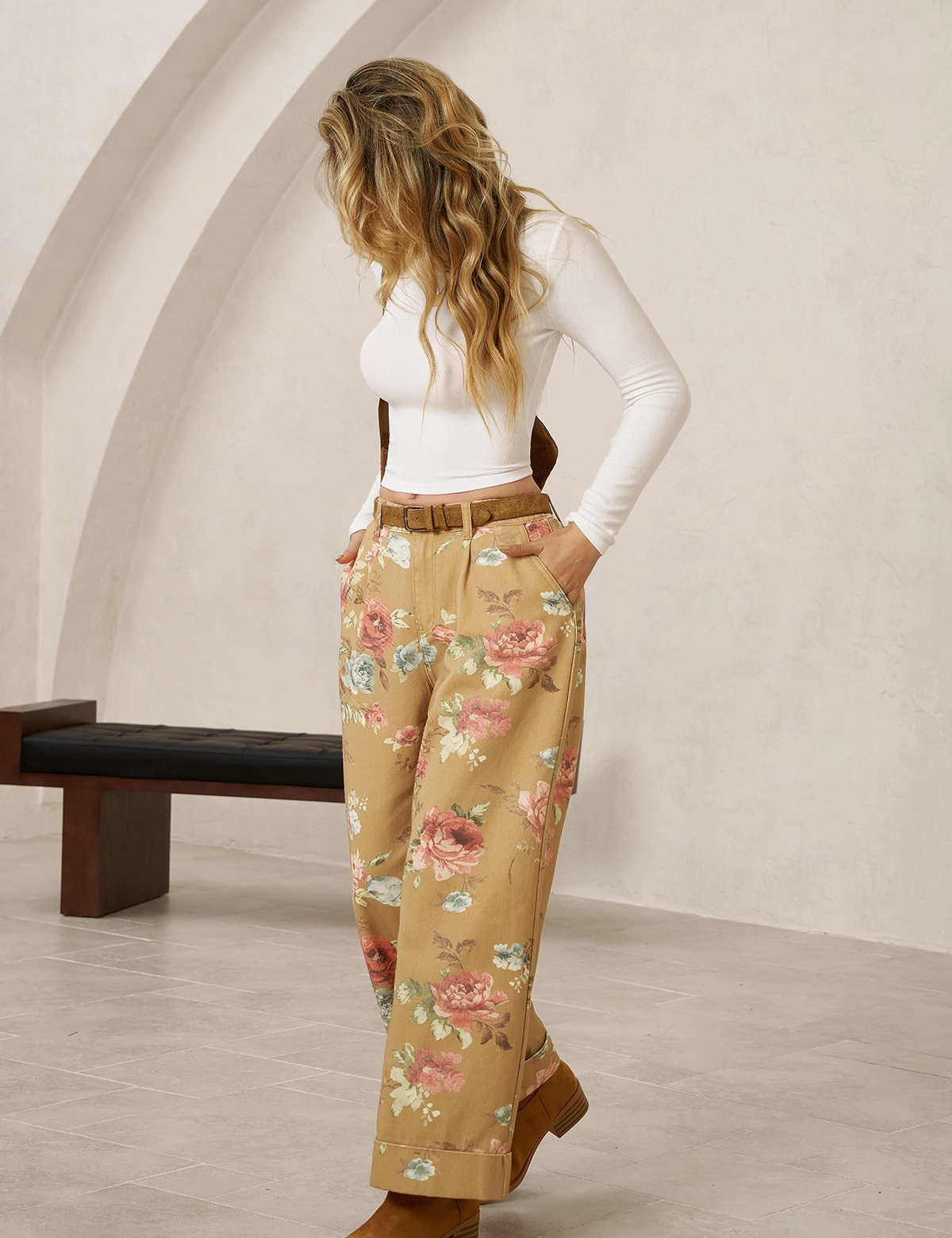 CICYBELL-Women-Khaki-Jeans-H5N938-4.webp