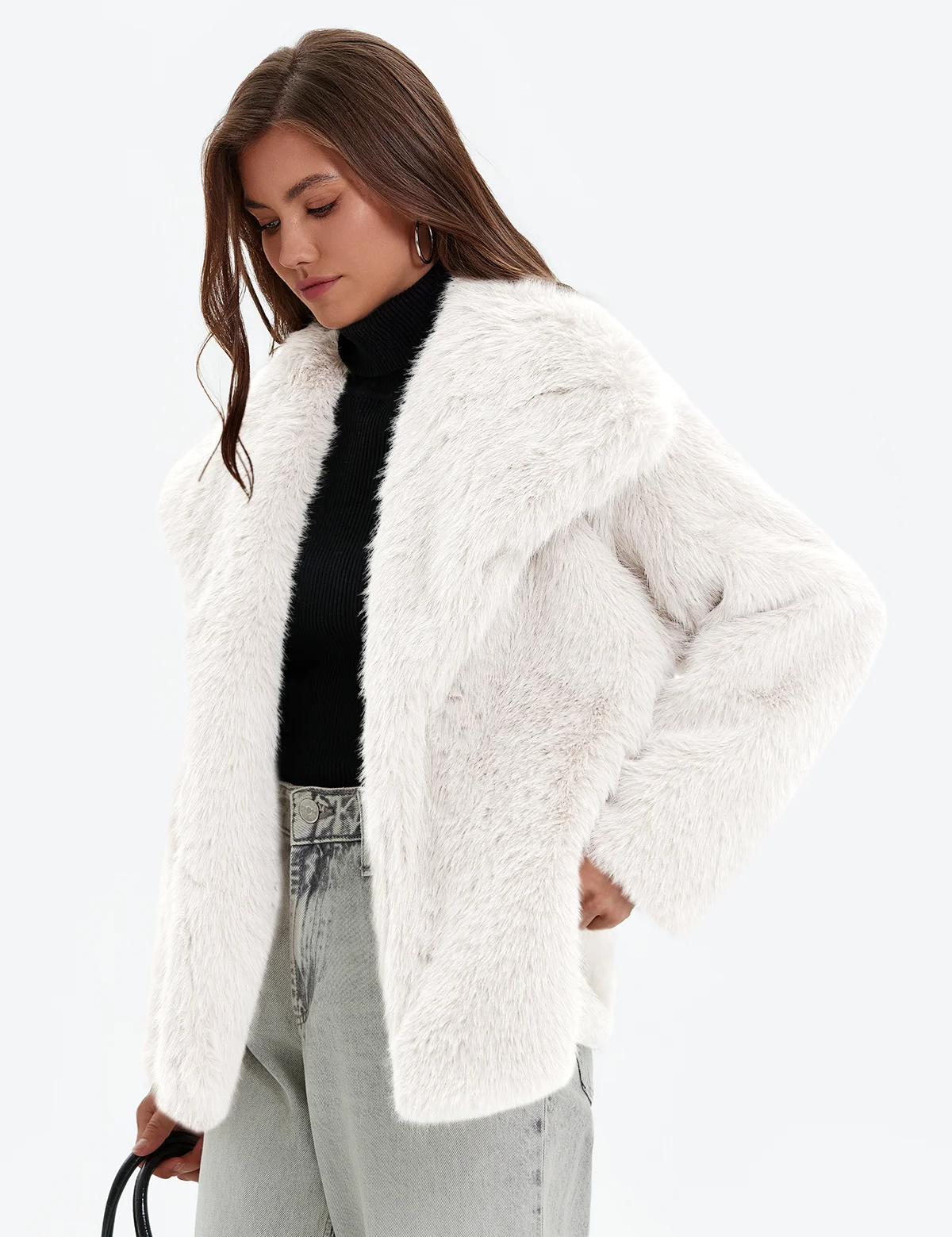 Womens White Oversized Jackets2