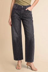 Women Black Casual Barrel Cropped Jeans | CicyBell