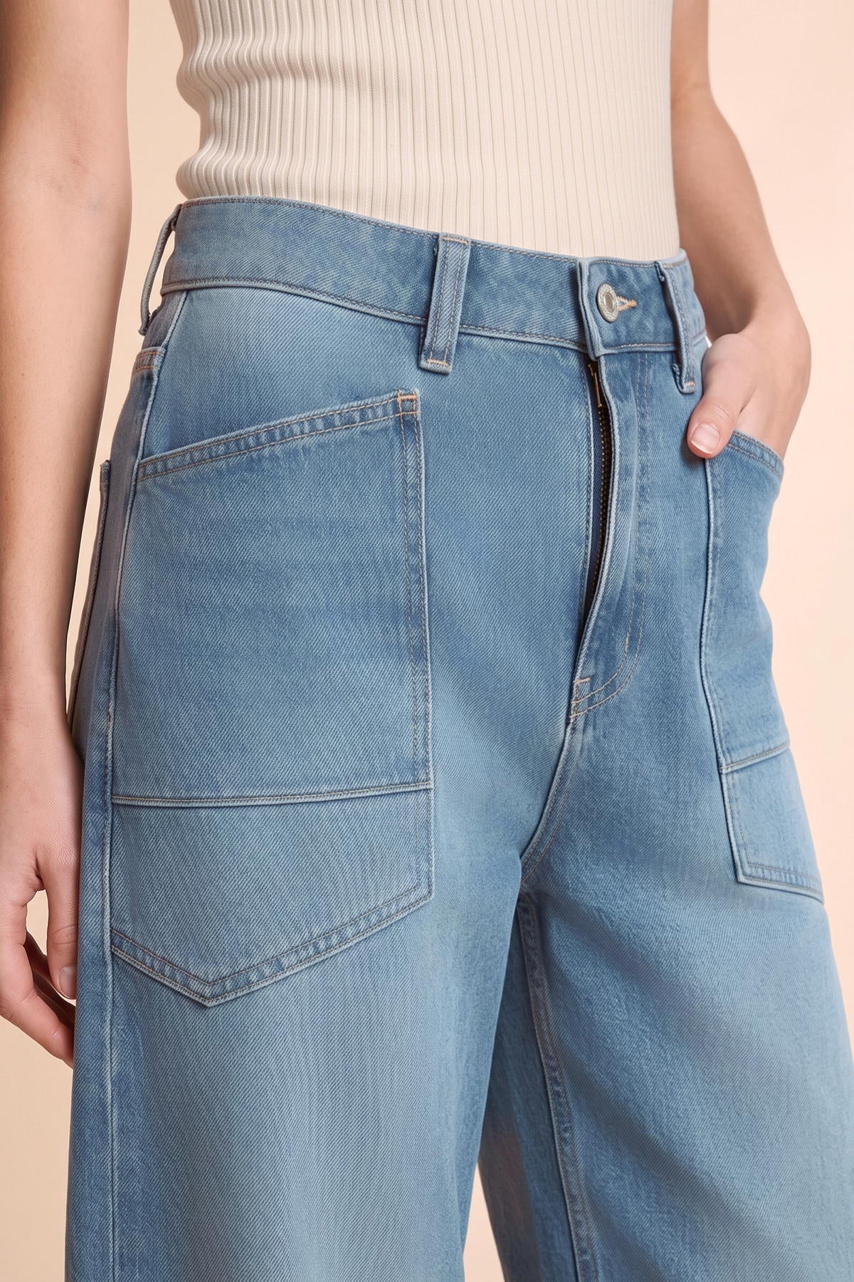 Womens Light Blue Cropped Barrel Jeans | CicyBell