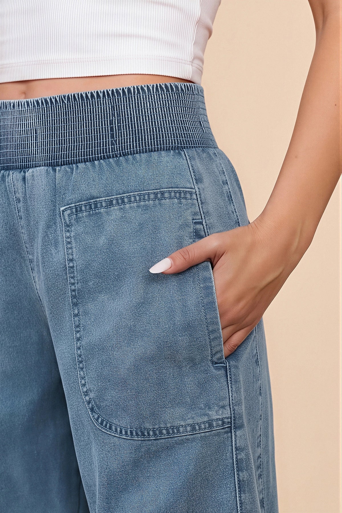 Cicy Bell Womens Light Blue Smocked Barrel Jeans