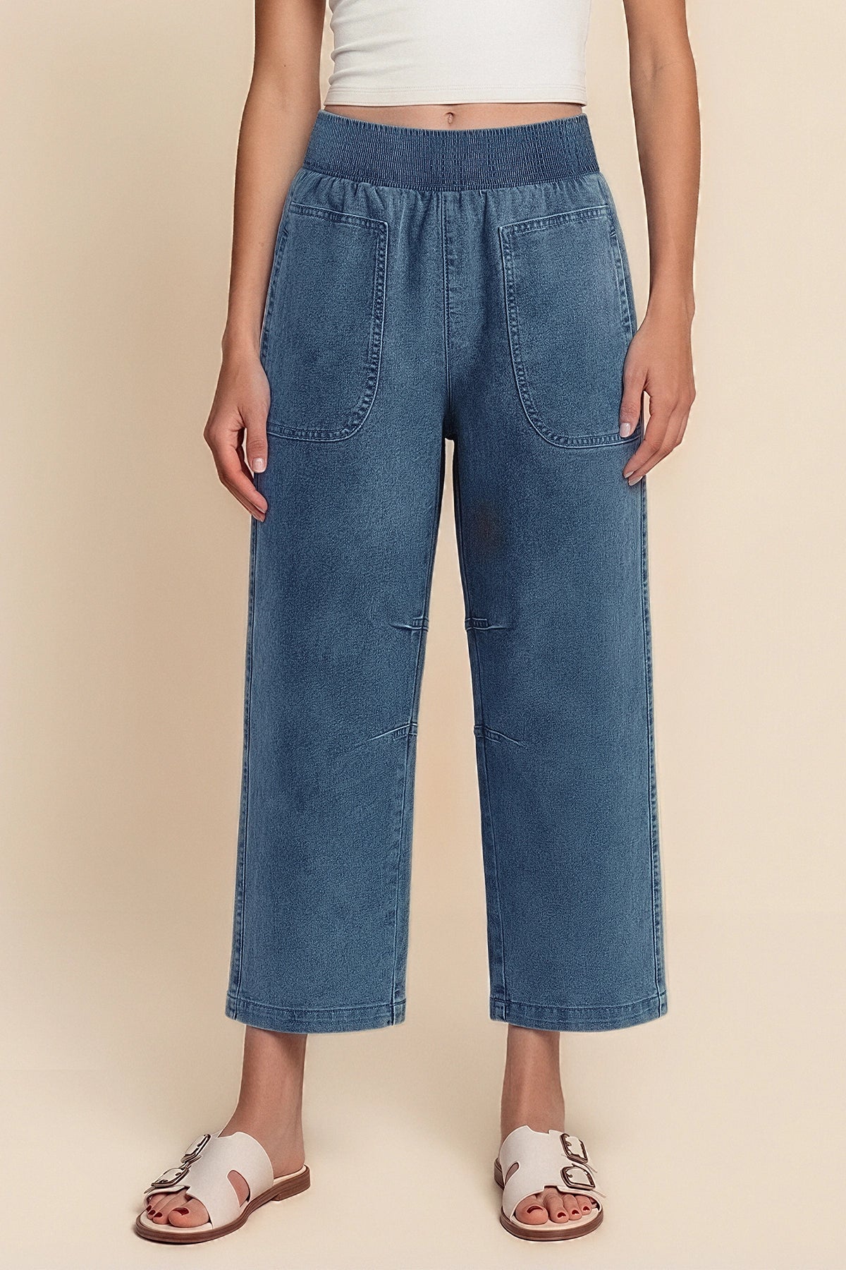 Cicy Bell Womens Light Blue Smocked Barrel Jeans