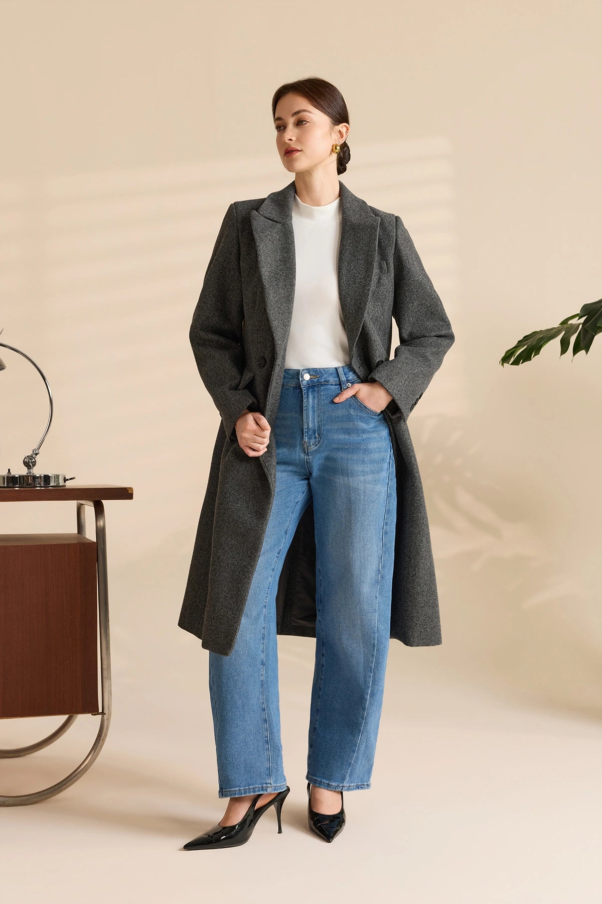 Womens Light Blue High-Waisted Vintage Barrel Jeans | CicyBell