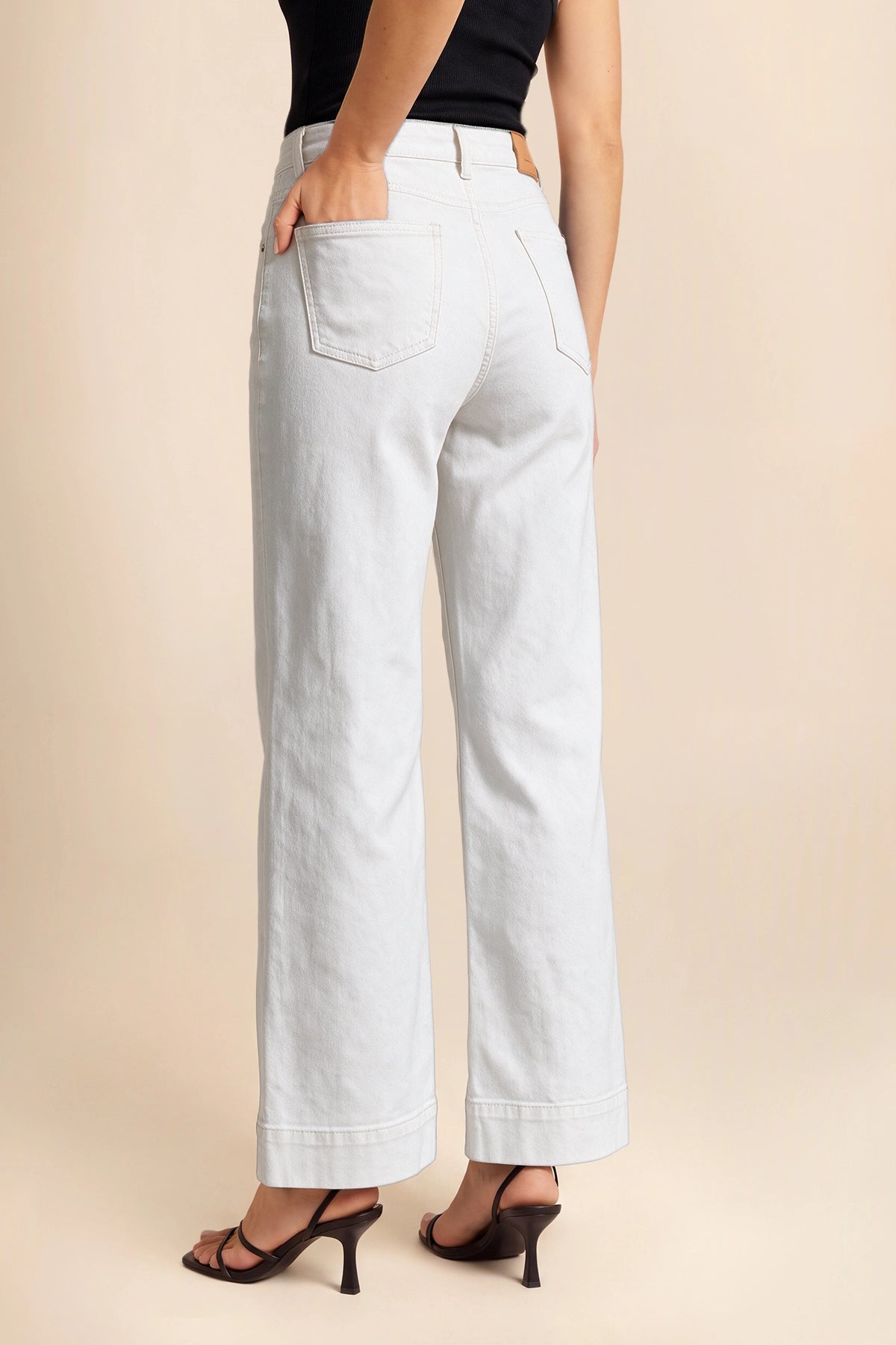 CicyBell-Women-White-Jeans-H5N977_3.webp