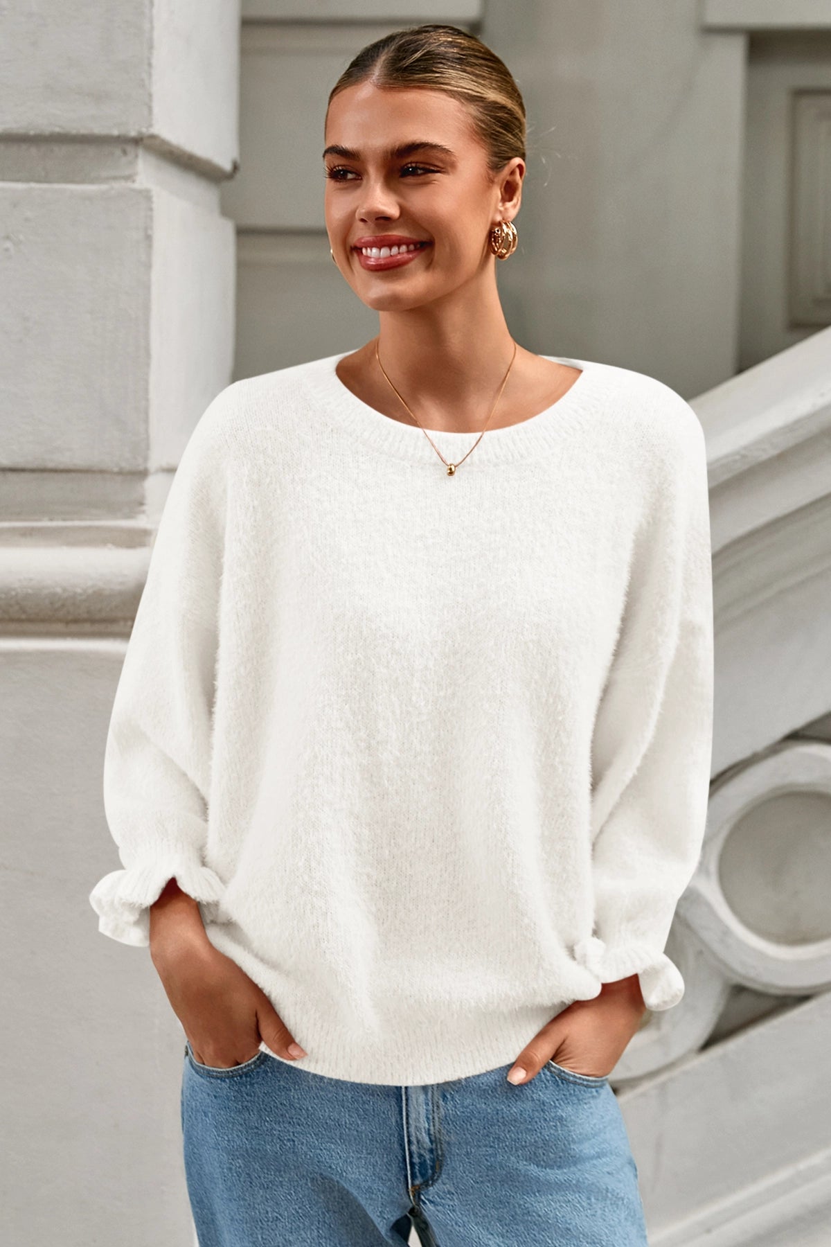 Cicy Bell Womens White Ruffle Sweaters