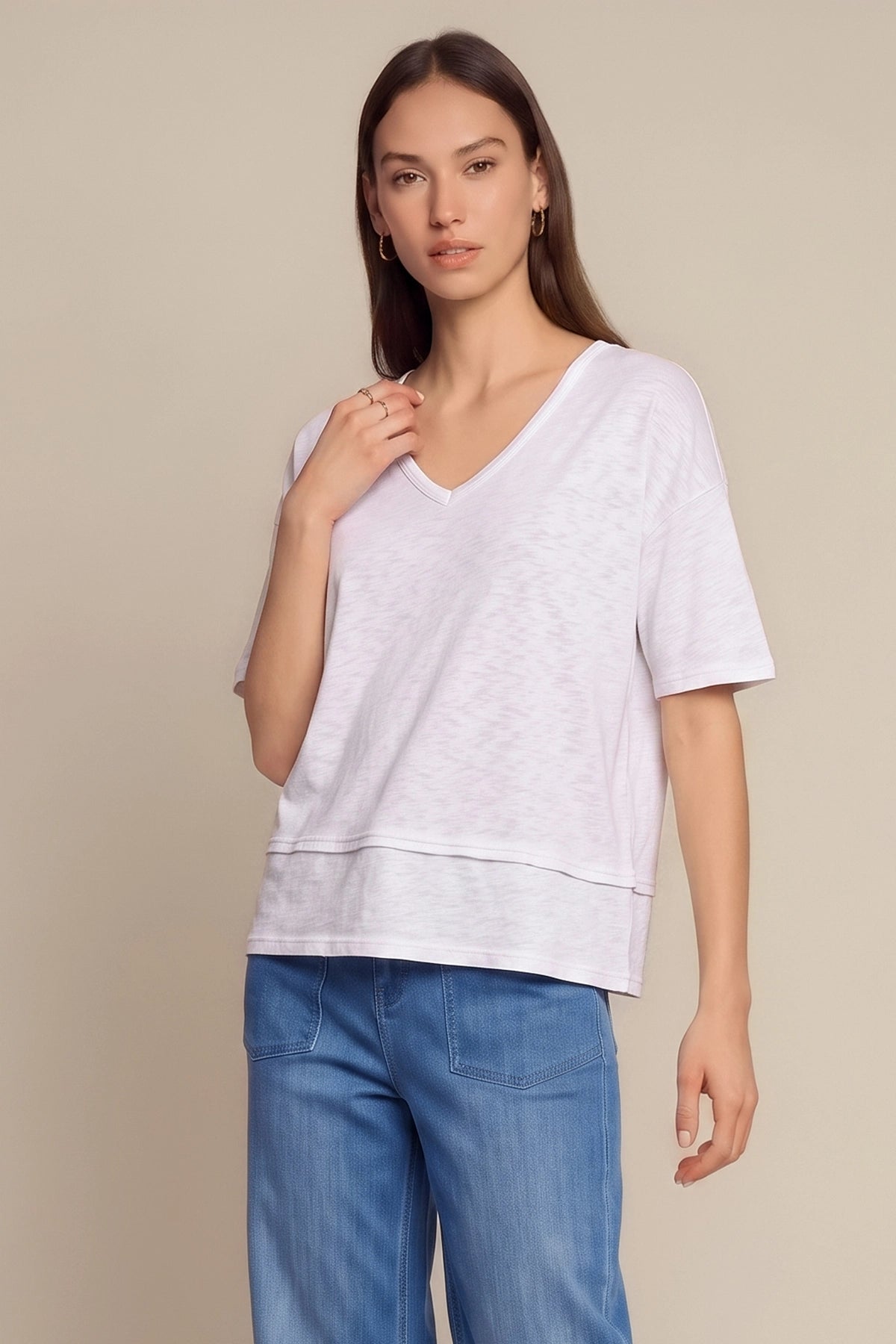 CicyBell-Women-White-T-Shirts-H8B320_1.webp