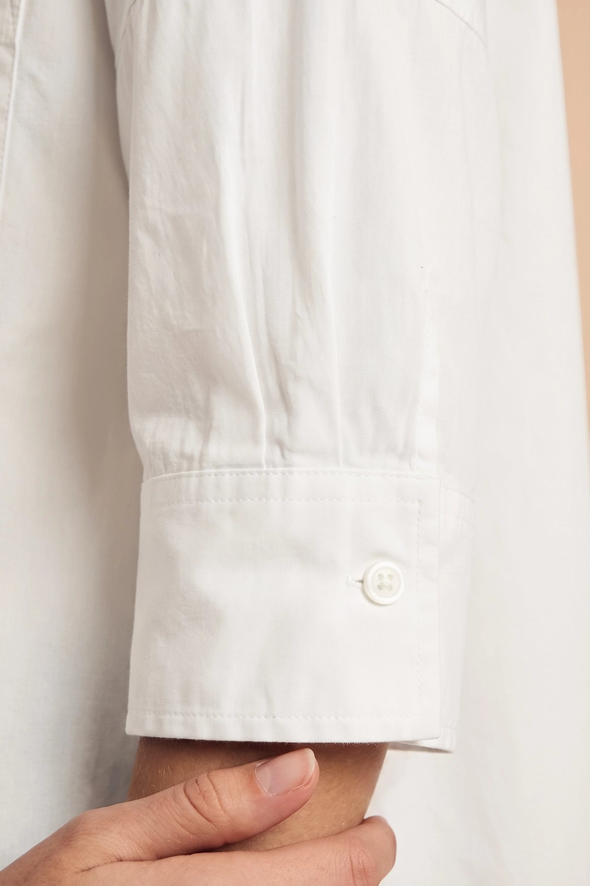 CicyBell-Women-White-T-Shirts-J7K266_1_8f495d09-5fc1-4c57-8b69-ec8d783c20bc.webp