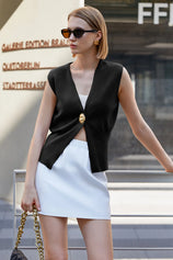 Cicy Bell Womens Black V Neck Sweater Vest