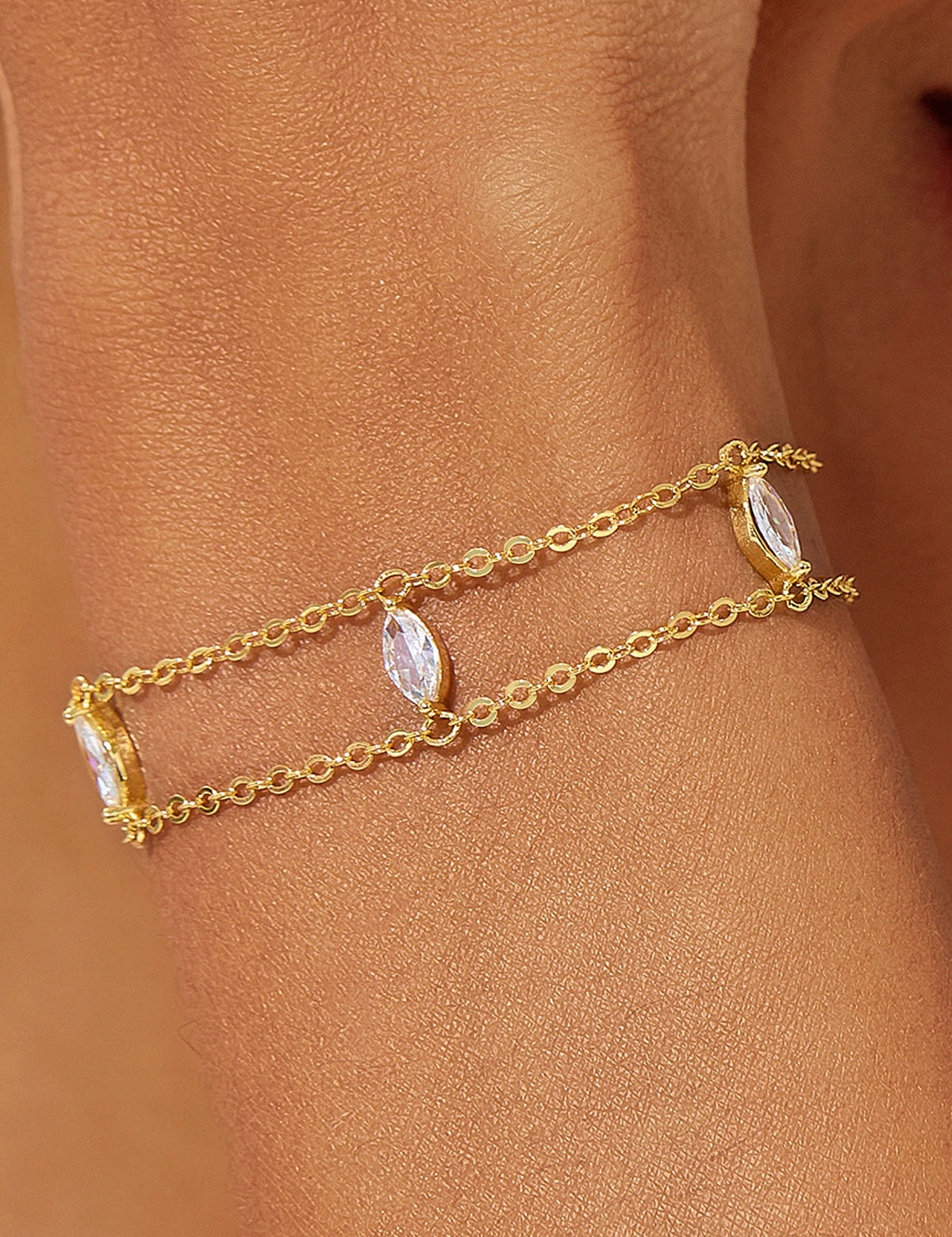 CicyBell-Womens-Gold-Bracelets-CB322_3.webp