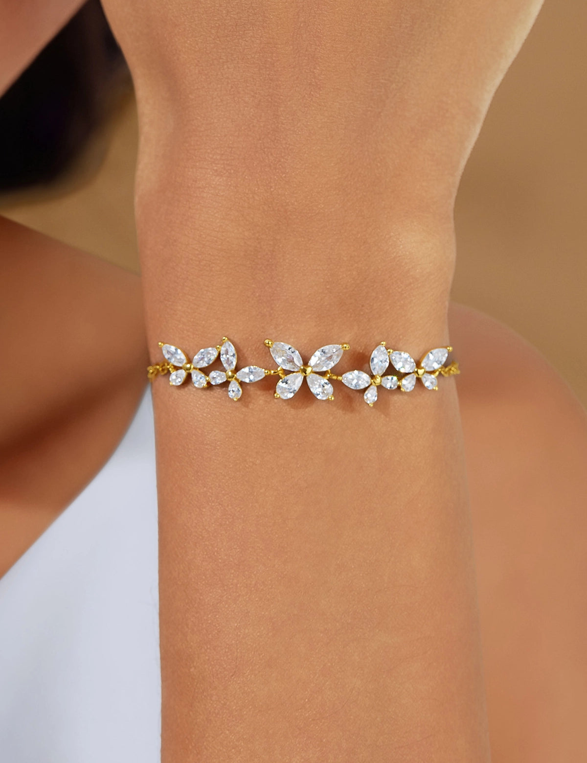 CicyBell-Womens-Gold-Bracelets-CB332_2_91f07c6e-3bf5-4f2c-a609-e0a5942fb58a.webp