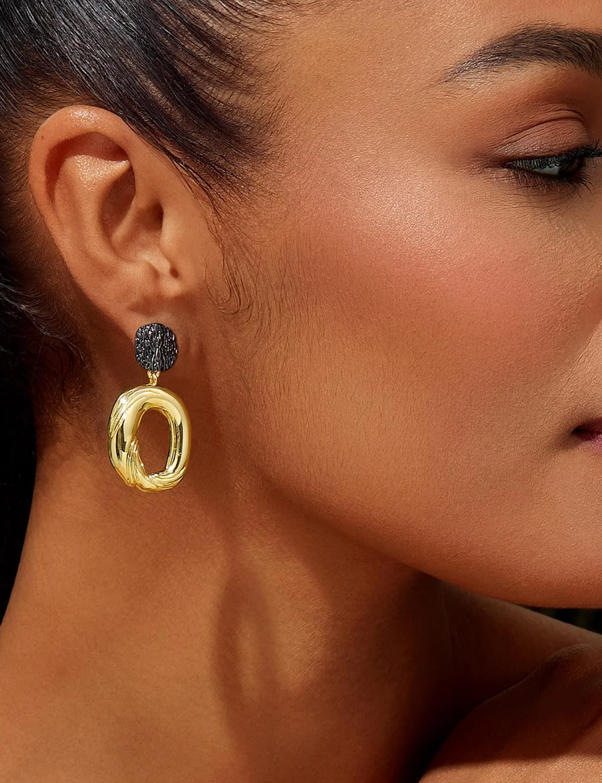 CicyBell-Womens-Gold-Earrings-CB300_2.webp