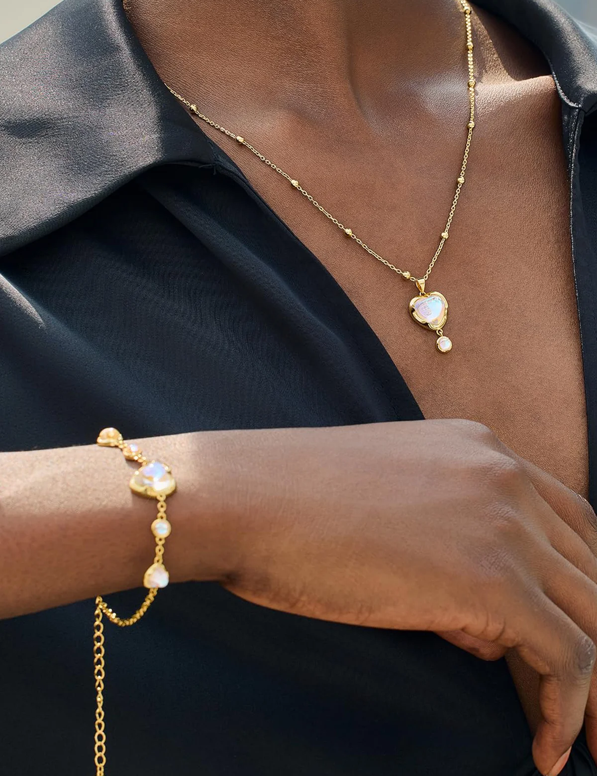 CicyBell-Womens-Gold-Necklaces-CB202_2.webp
