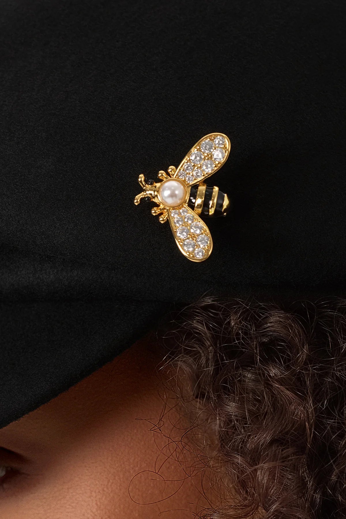 Womens 18K Gold Plated Bee Brooch Pin | CicyBell