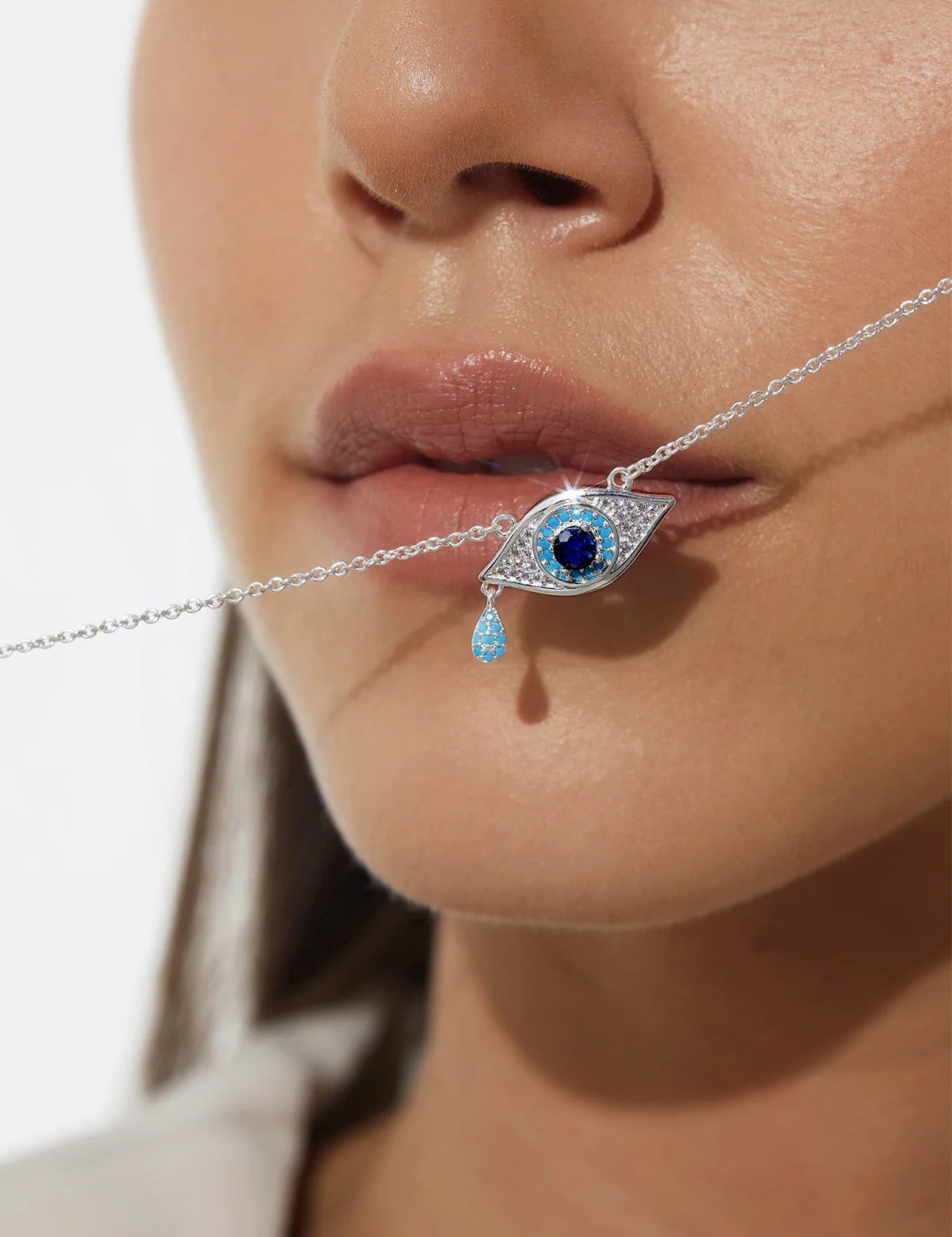 CicyBell-Womens-Silver-EvilEye-Necklace-CBX01_2.webp