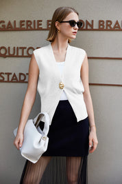 Cicy Bell Womens White V Neck Sweater Vest